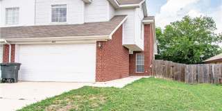 405 Deloris Drive Gallery 1