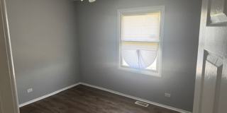 Don't wait --must see! 4Bd, 2Ba Gallery 4