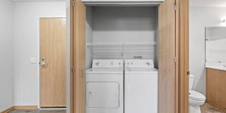 Creekside Commons Apartments Gallery 41