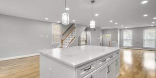 10 LOGANWOOD Court Gallery 12