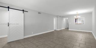 3014 SW 21st Ter Gallery 15