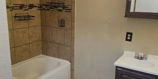 1519 N Atlanta Ct Gallery 1