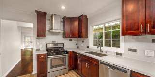 22020 Buena Ventura Gallery 9