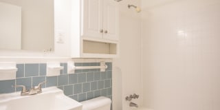 Oxford Hill Apartments Gallery 9