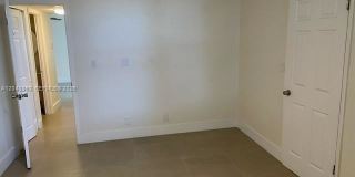 2225 North Cypress Bend Drive Gallery 6