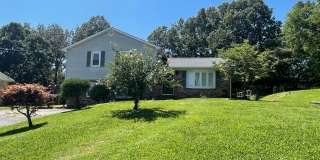 Updated Spacious Home in Paducah Gallery 1