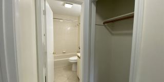 385 Huse Road Gallery 23
