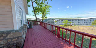 AVAILABLE NOW 2B/1B Lake View Living in the Heart of Osage Beach AVAILABLE NOW 2B/1B Lake View Living in the Heart of Osage Beach Gallery 12