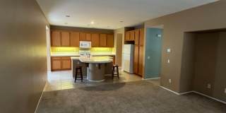 Ready to move-in! Spacious 4-Bedroom + Loft Home Near Loma Linda University Ready to move-in! Spacious 4-Bedroom + Loft Home Near Loma Linda University Gallery 26