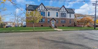 922 4th Avenue Gallery 3