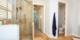 ***STUNNING POOL HOME***4BEDS / 4BATHS***GOLDEN SHORES***FURNISHED SEASONAL RENTAL*** Gallery 44