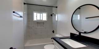 ROYALE APARTMENTS Gallery 26