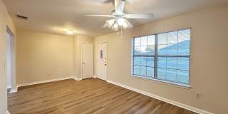 10527 HUNTERS POND Gallery 3