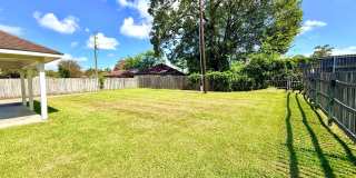3 Bed, 2 Bath Home with Large Backyard in Fairmont Subdivision 3 Bed, 2 Bath Home with Large Backyard in Fairmont Subdivision Gallery 35