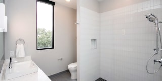 1300 Melrose Ave - 207 Gallery 1