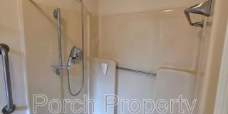 303 Shoreline Dr Gallery 26