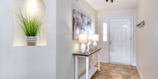 Peaceful Pond-Front Retreat | Family-Friendly 3BR Furnished Home Gallery 4
