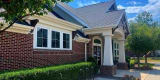 43487 TOWN GATE Square Gallery 66