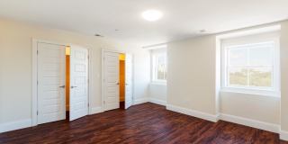 Charming 5 Bedroom-1/2 off First Month Rent Gallery 12