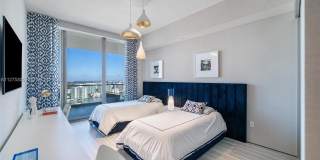 18975 E Collins Ave Gallery 41