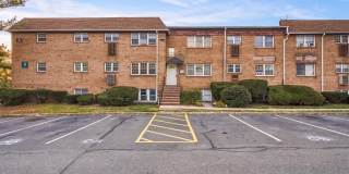 25 College Drive Gallery 1