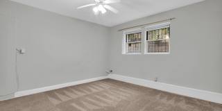 1820 Clydesdale Place Northwest - 1Apt 3 Gallery 24