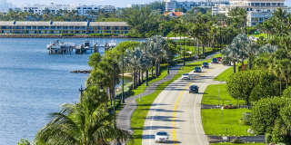 3230 S Ocean Boulevard Gallery 73