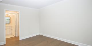 131 Racquet Lane Gallery 65