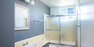 1907 Robinson Ave Unit 403 Gallery 3