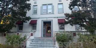 526 B St Gallery 1