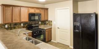 Cozy 3 Bedroom home in Socorro with Refrigerated Air! Gallery 9