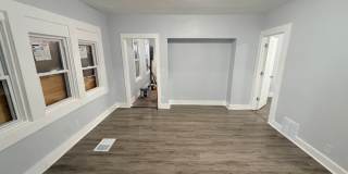 3154 N 40th St Gallery 3