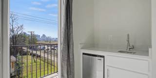 Modern Living in Downtown Nashville! Gallery 28