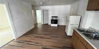 52 Falmouth St Gallery 1