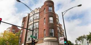 330 West Dickens Ave., Gallery 1