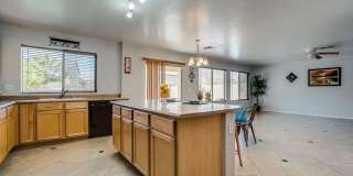 Large 5 Bedroom home in South Phoenix with Private Pool Gallery 13