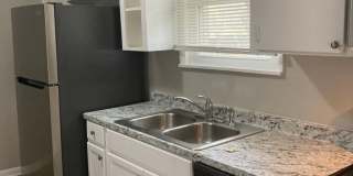 West Nashville 3BR Duplex - Free Rent Gallery 3