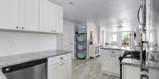 18 N Newark Ave Gallery 10