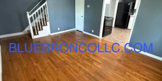 Newly remodeled! Fresh paint and beautiful hardwood floors Gallery 2