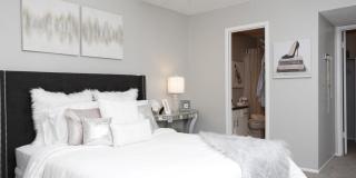 The Summit Gallery 33