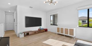 8267 SW 120th Ter Gallery 29