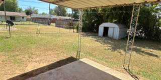 3 bed, 1 1/2 bath, 1 car garage Gallery 44
