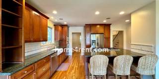 Charming Dutch Colonial in Brookside w/ an Updated Kitchen, Wood Floors, Fenced Yard and a Finished Third Floor! Gallery 18