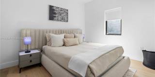 550 NW 42nd St Gallery 52