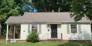 1240 Robin Hood Ln Gallery 1