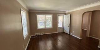 21751 ROSLYN Road Gallery 5