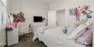 1026 Foster Avenue Gallery 12