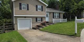 5572 Creekwood Circle Gallery 1
