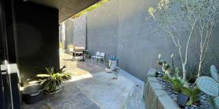 Live in the 90210! Stunning Modern Newly Renovated 2 Bedroom plus bonus room home in Beverly Hills! Gallery 32