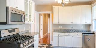 Modern Apt for the Socially Inclined near NEU  more w plenty of space + $500 Utilities Rebate with Promo Gallery 21